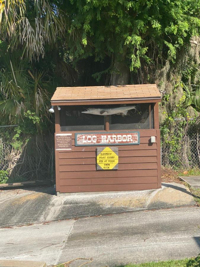 Log Harbor Cabins Okeechobee Extérieur photo